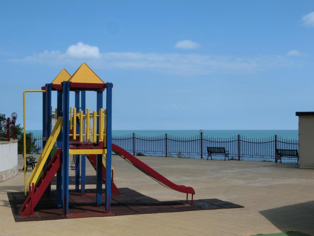 Apartment Panorama On Complex With Pools And Beach, สวิติ วลัส ภายนอก รูปภาพ