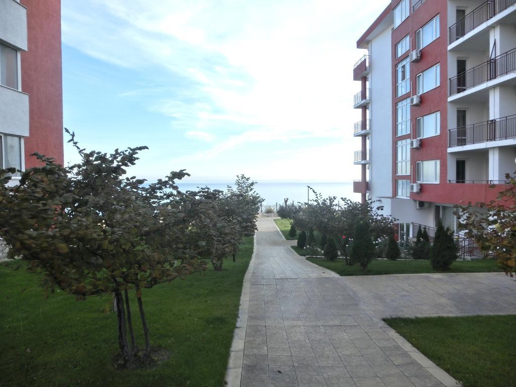 Apartment Panorama On Complex With Pools And Beach, สวิติ วลัส ภายนอก รูปภาพ